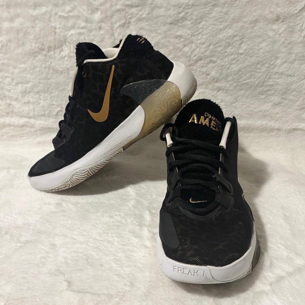 Nike Zoom Freak 1 Sneakers